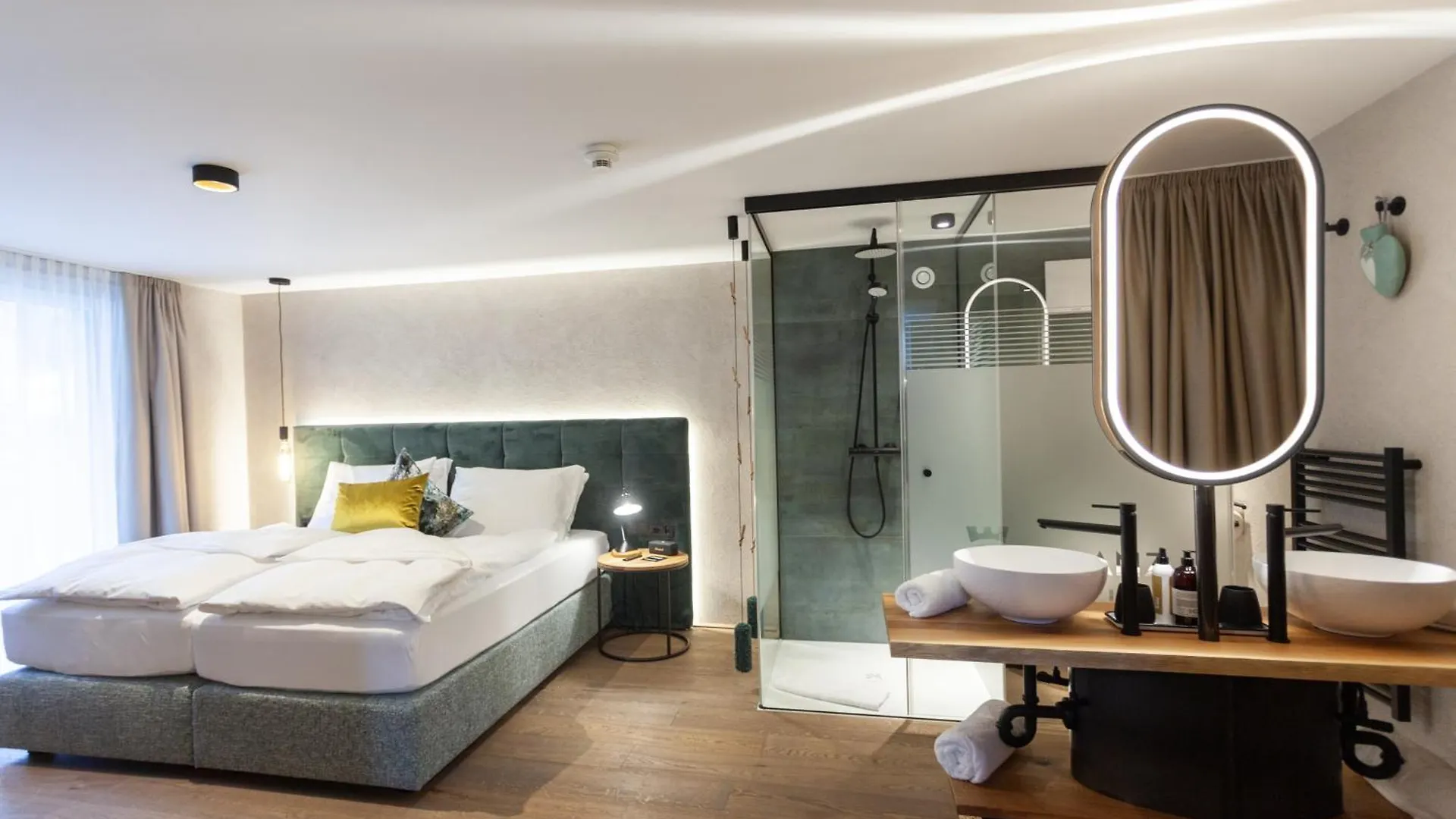 Glanz & Glory Appartements Soelden 2*, Solden