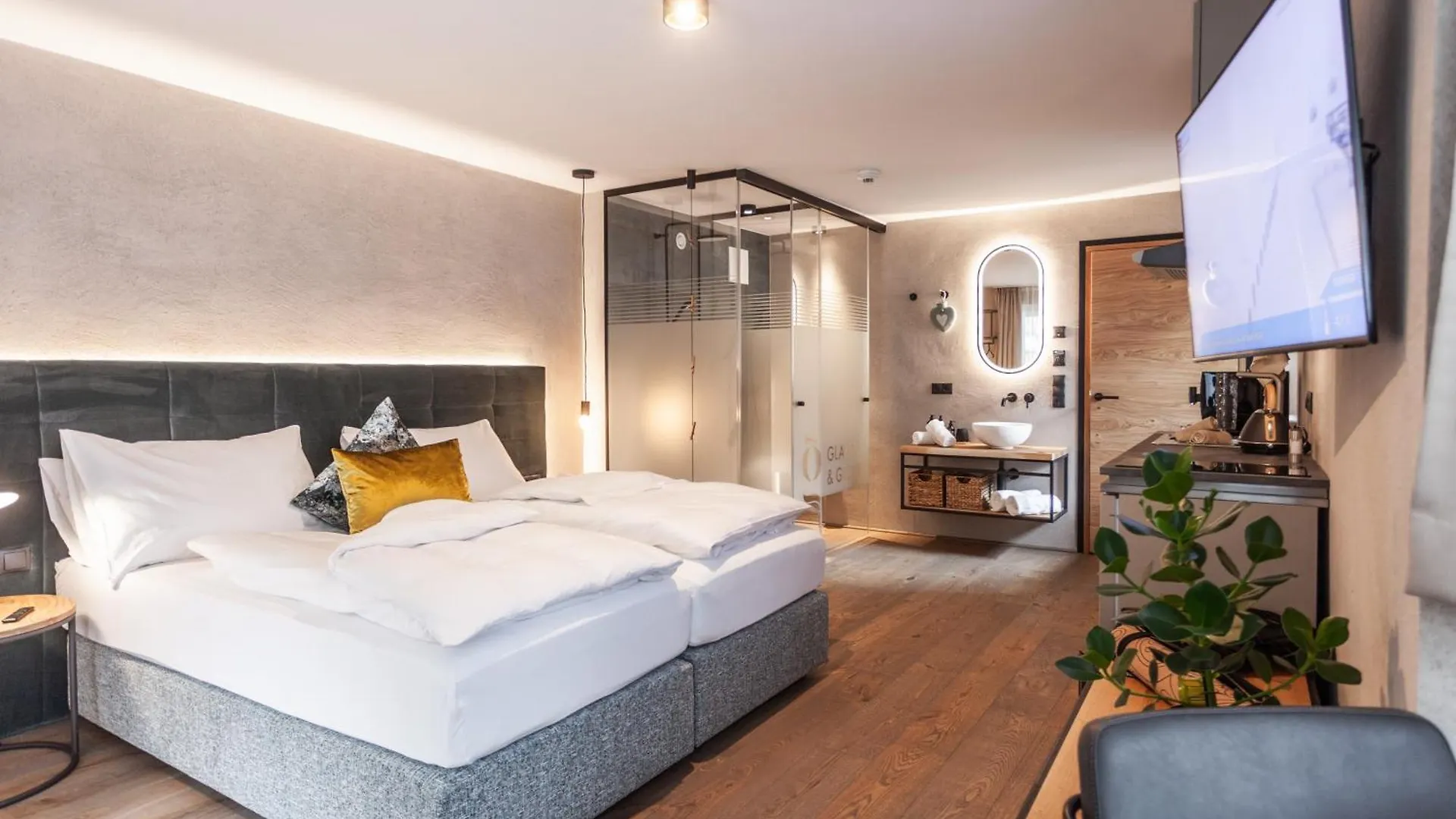 Glanz & Glory Appartements Soelden Guest house Solden