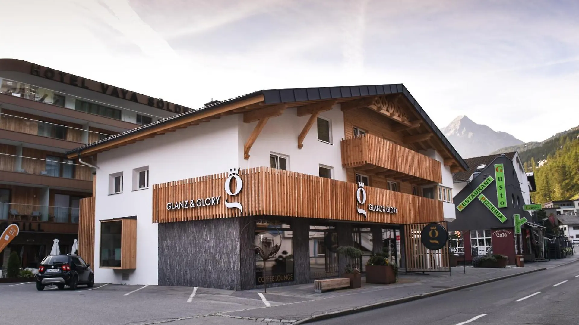 Glanz & Glory Appartements Soelden 2*, Solden